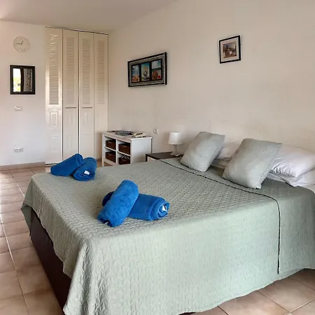 Pool View Studio In Castle Harbour C005 Apartamento Los Cristianos (Tenerife)